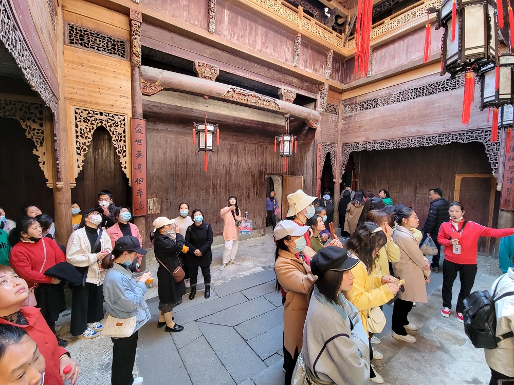 1646959712636228.jpg 2.jpg